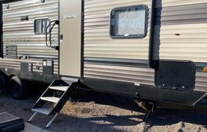 2019 Wildwood 30QBSS RV rental photo 1