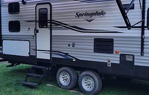 MoJo's 2019 Summerland Sleeps 10