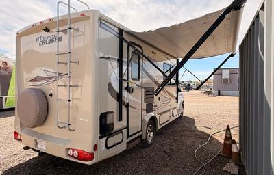 Park Anywhere! Maneuverable B+ Motorhome