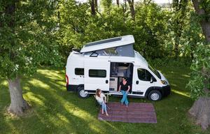 Misha - your Home to Roam Santa Ana! (sleeps 6)