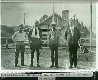 1929
