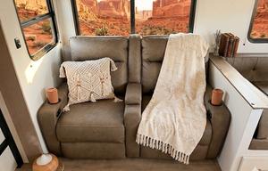 2026 Grand Design Transcend Xplor 27DBX