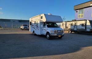 HECKLES - 2013 Winnebago Chalet Series M-24VR