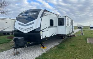 Embrace Bunkhouse