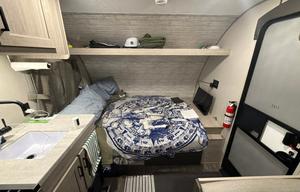 2025 Forest River RV Aurora Light 13RDX w/Solar