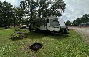 2015 Dutchmen RV Coleman Lantern Series 270RLS