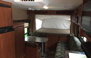 2013 Jayco Jay Feather Hybrid Expandable