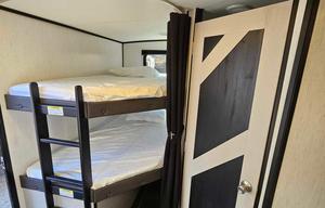 2022 Heartland Mallard 251BHG "5 Star Camping"