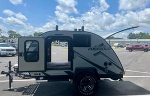 The Getaway, 2022 Braxton creek free solo OG RV