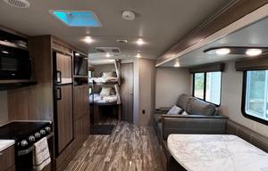 2021 Grand Design Imagine 2800BH