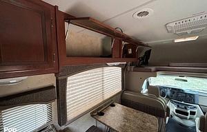 2014 Chateau 28A RV rental photo 25