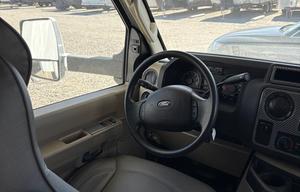 Rare King Bed | Auto Leveling | Easy to Drive
