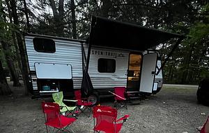 Fantastic light camper, family friendly!