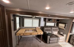 Forest River Rockwood Ultra Lite 2902SW