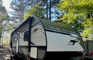 Cozy Bunkhouse | Sleeps 8 | Family+Pet Friendly