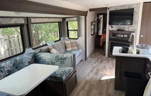 2020 Forest River Salem (sleeps 8)