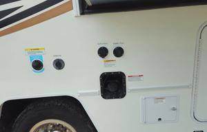 2019 Winnebago Minnie Winnie 22M RV rental photo 3