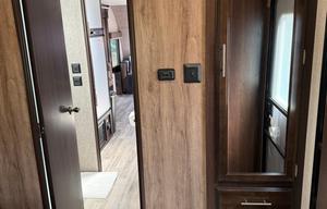 2018 Jayco White Hawk 29FLS RV rental photo 16