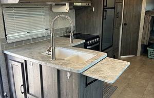 2021 Coachmen Apex for Delivery Only