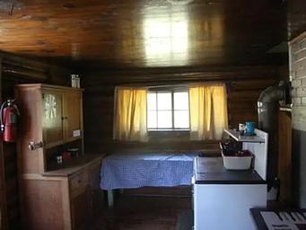 SQUIRREL MEADOWS CABIN