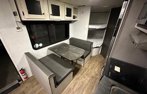 Sleeps 9 - 2022 Heartland Trail Runner Trailer