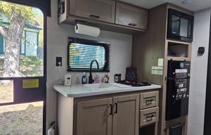 Snow's RV Adventures