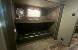 2017 Palomino Puma Fifth Wheel | Bunkhouse |