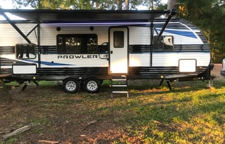 RV Camper!Delivery Only!Summer Olympics Ready!