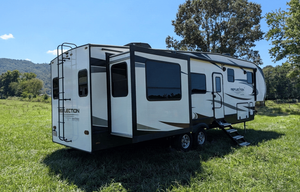 Grand Design Reflection | Deluxe Modern 5th Wheel