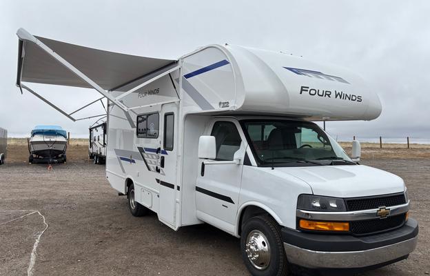 Brand new 2026 The Voyager 23