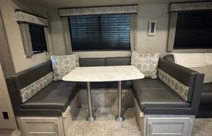 Fully stocked, Pet Friendly RV. SLEEPS up to 12!