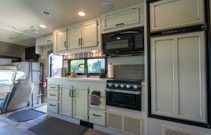 Rare Luxury Huge Class C  | Top Amenities (PW19)