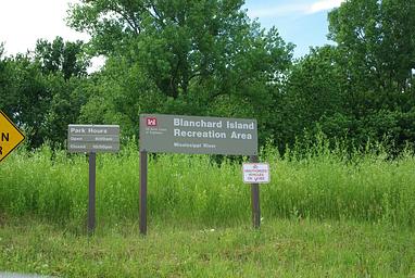 BI Entrance Sign