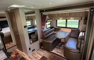 Luxury & Efficiency: Dynamax Isata 3 (Diesel)