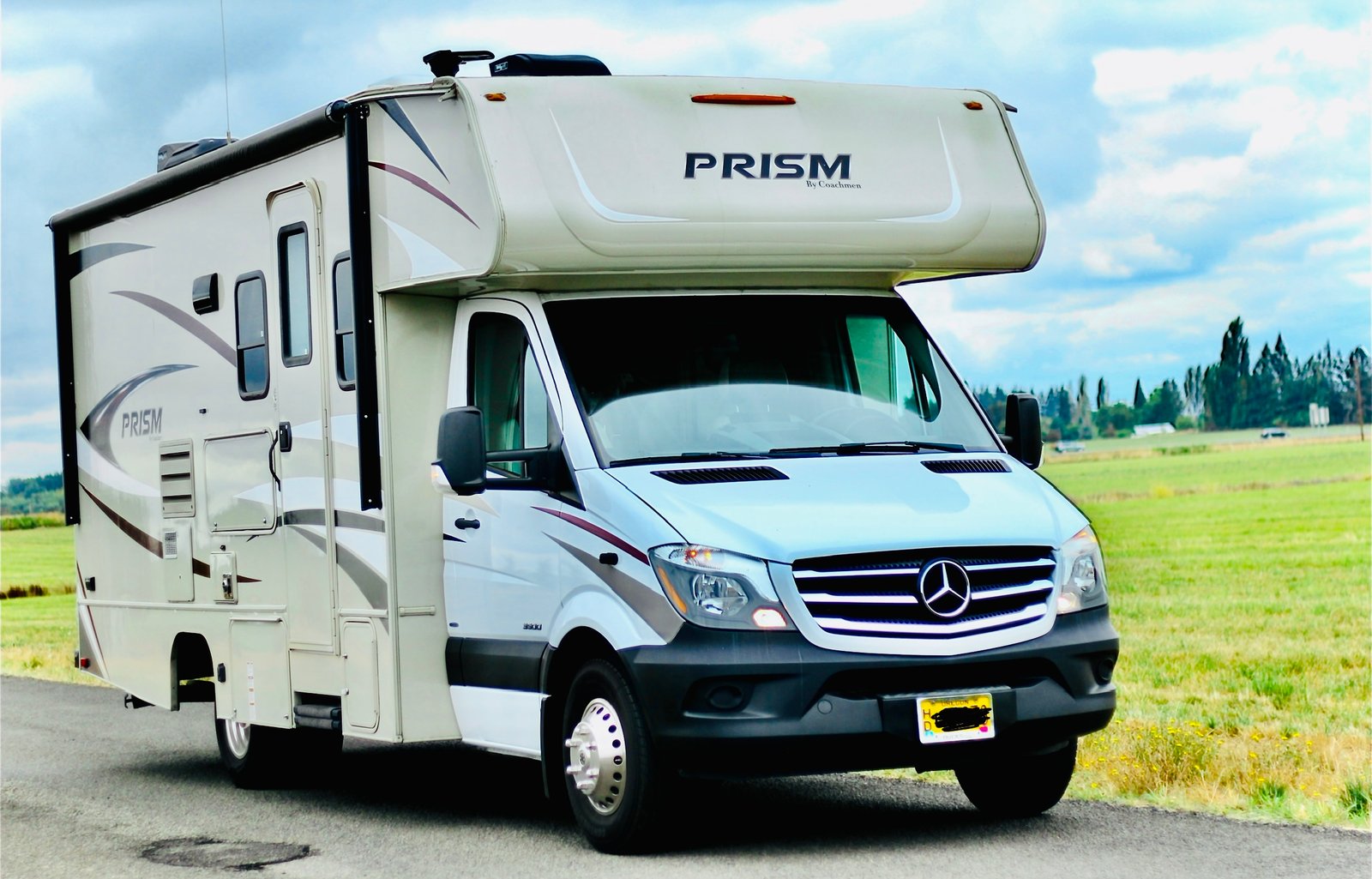 Mercedes Coachmen RV Prism 2200FS