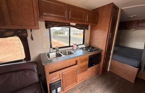 2014 Eclipse Attitude Pro-Lite Toy Haulers 23FBG RV rental photo 8