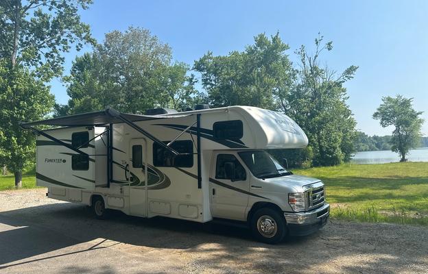2021 Forest River RV Forester LE 3251DSLE Ford