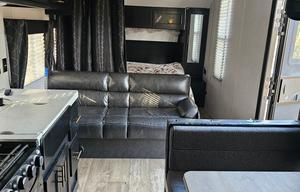 2021 Cherokee Grey Wolf 26DJSE RV rental photo 2