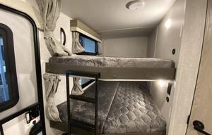 GLAMPING-2021, Queen Master w/Slide out Closet