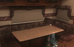 29 ft Sabre silhouette fifth wheel