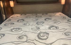 2018 Embrace EL275 RV rental photo 9