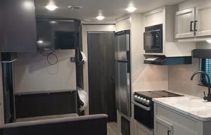 2022 Jayco Jay Flight 28BHOK