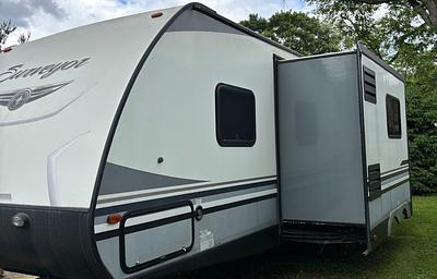 2018 Surveyor 248BHLE RV rental photo 3