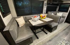 2021 Jayco Jay Flight 28BHBE "Infinity"