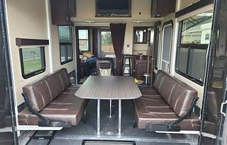 2015 Dutchmen RV Voltage V3990 Loaded!