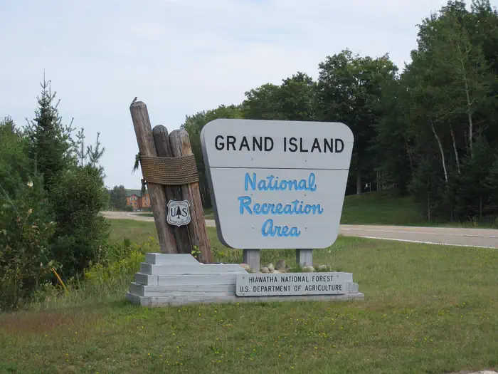 Grand Island Cabins