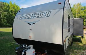 2022 KZ Sportsmen SE 221