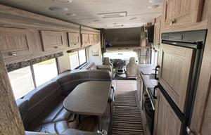 2018 Sunseeker 3010DS Ford RV rental photo 13
