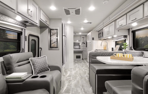 38' 2023 Thor Omni in Des Moines, Easy to Drive