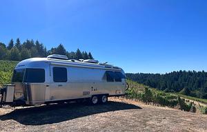 Airstream Globetrotter 27FB